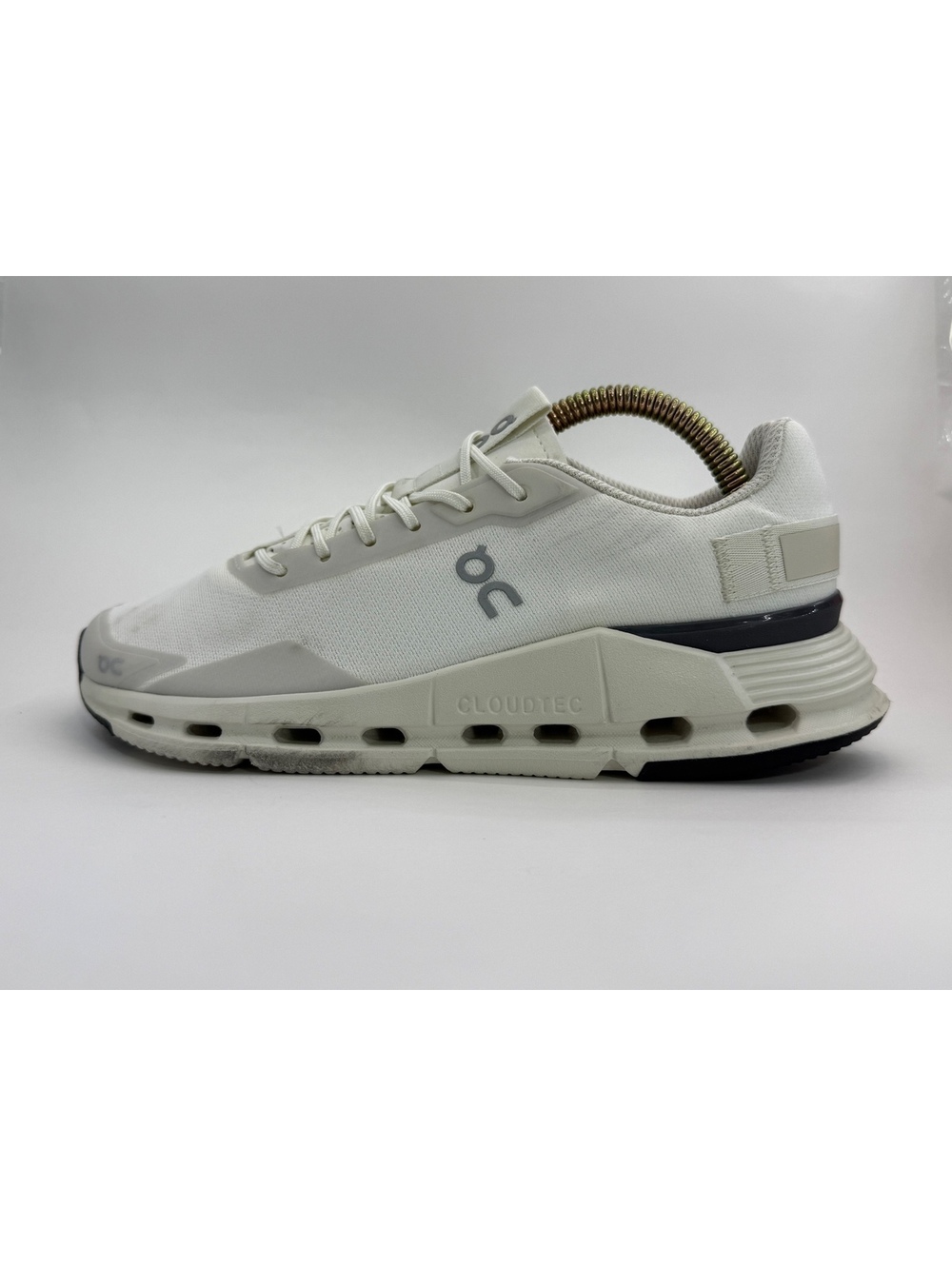 On Running CloudTec Women’s Size 6 White Sneakers Swiss Engineering (sh3/0067)